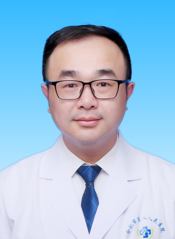 伍庆余 副主任医师